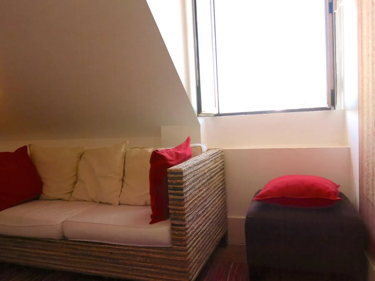 LisboaMagnificent Duplex In Mourariaアパートメント アパート リスボン